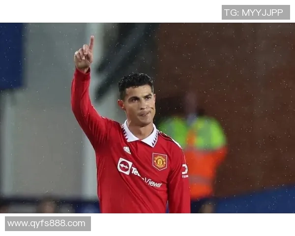 坎塞洛:从边缘球员到足球场上的闪耀明星,如何重塑自我与球队的未来 坎塞洛:从边缘球员到足球场上的闪耀明星,如何重塑自我与球队的未来